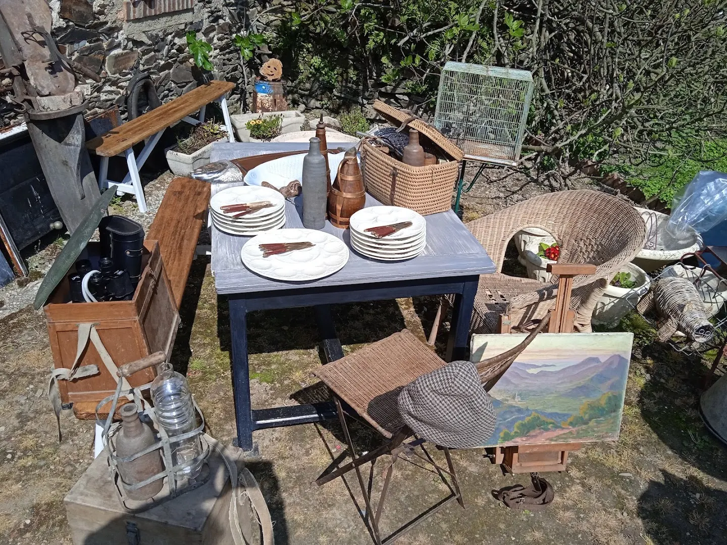 Les Puces de Mirvault, Brocante