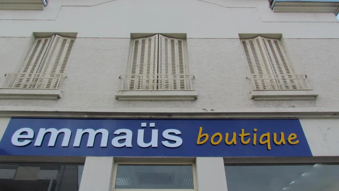 Emmaus Boutique