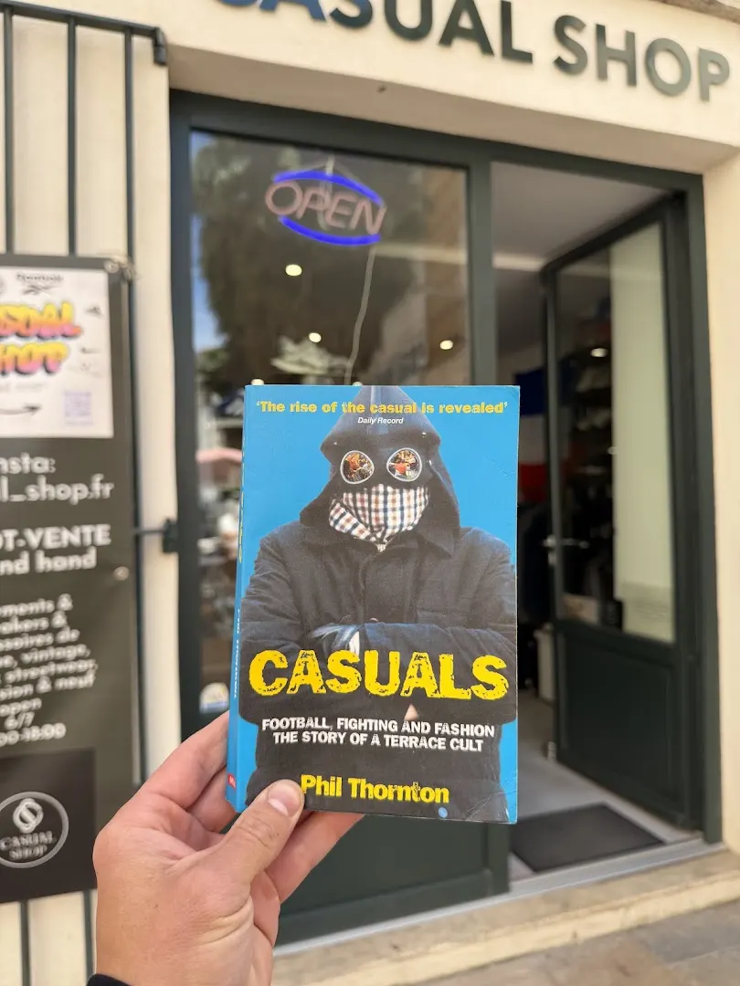 Casual shop