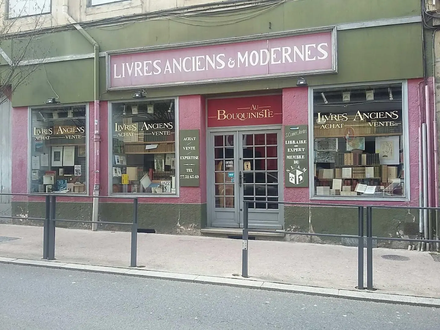 Bouquiniste Le