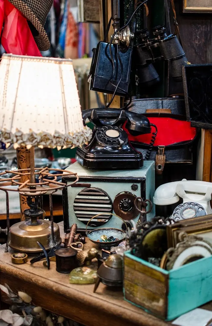 Cantal - Débarras - Brocante