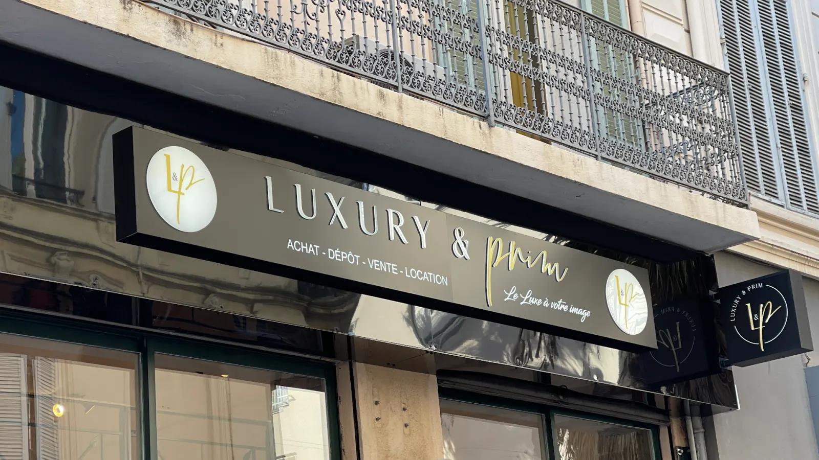 Luxury&prim