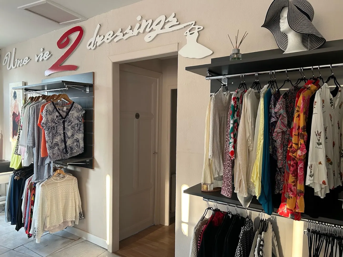 Une Vie 2 Dressings