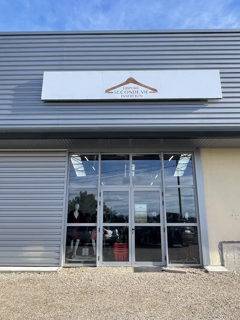 Seconde Vie (Le Hangar)