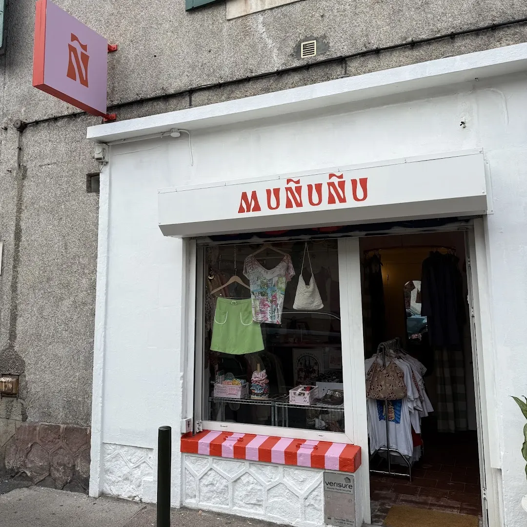 MUNUNU