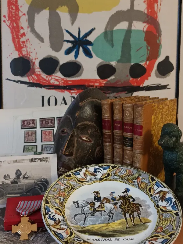 Antiquités, brocante et livres anciens