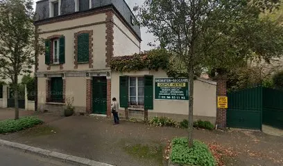 Brocante Les Trouvailles de Sens