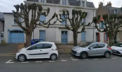 LA MAISON BLEUE