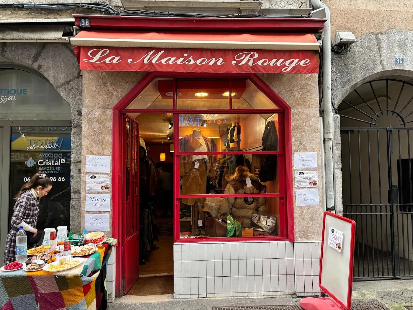 Maison Rouge