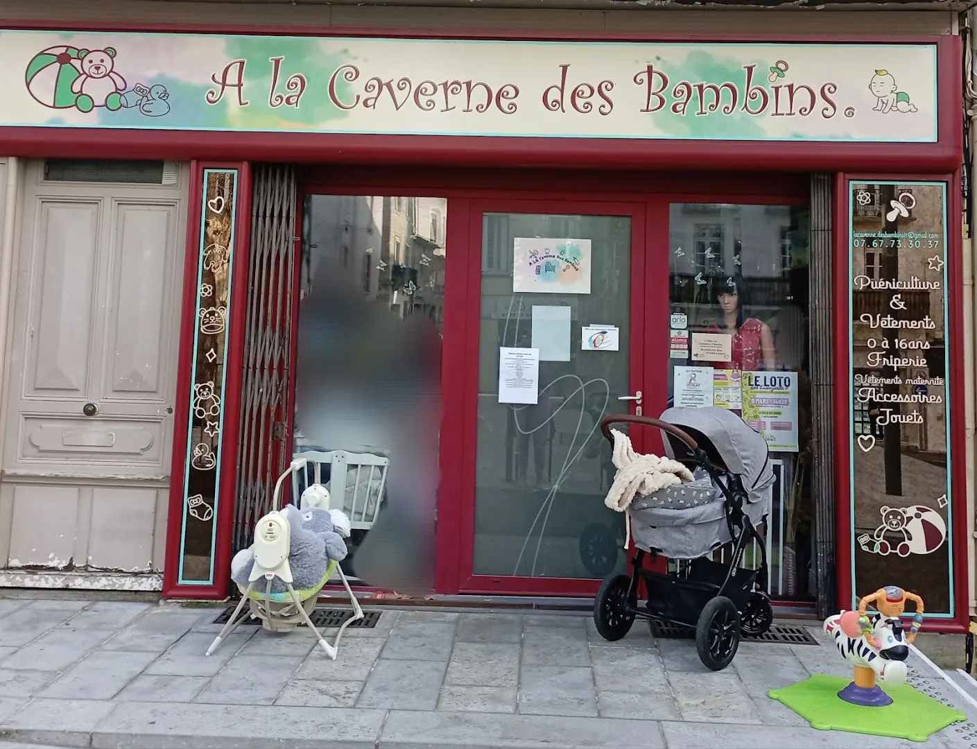 A la caverne des bambins
