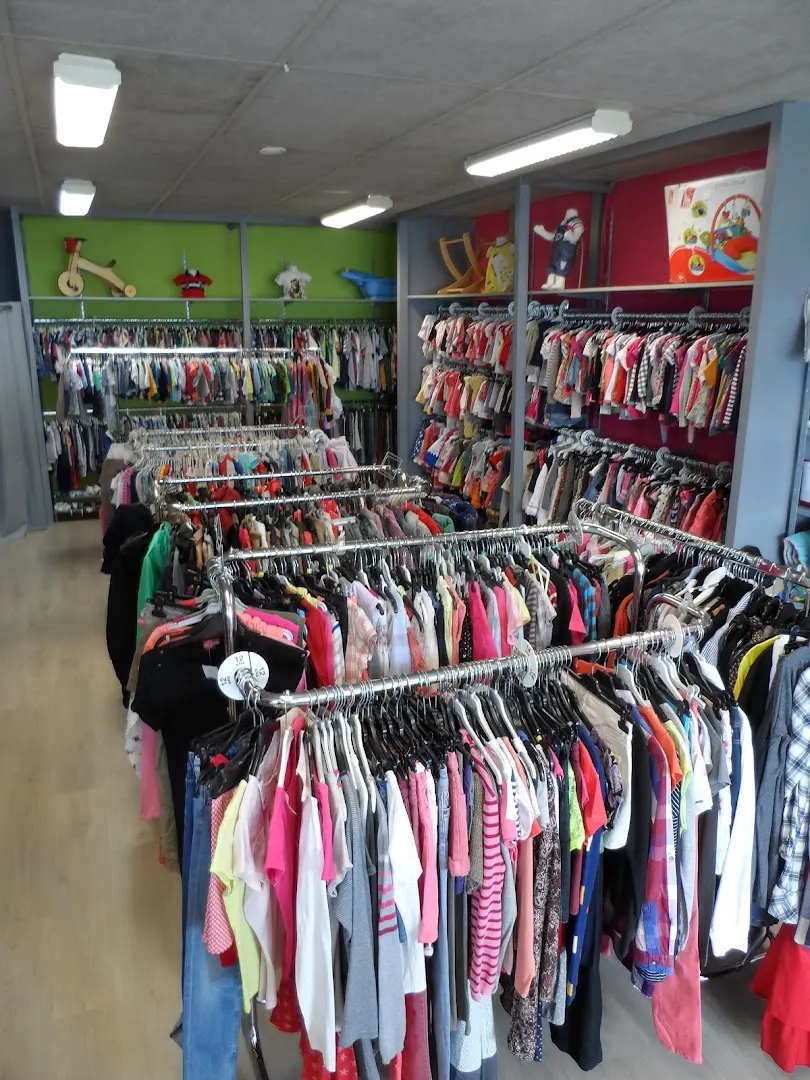 D'un mome a l'Autre - Depot Vente Friperie