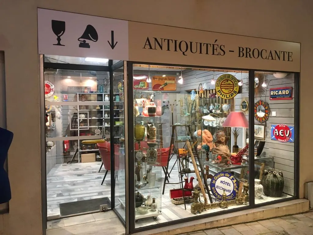 Antiquités Brocante