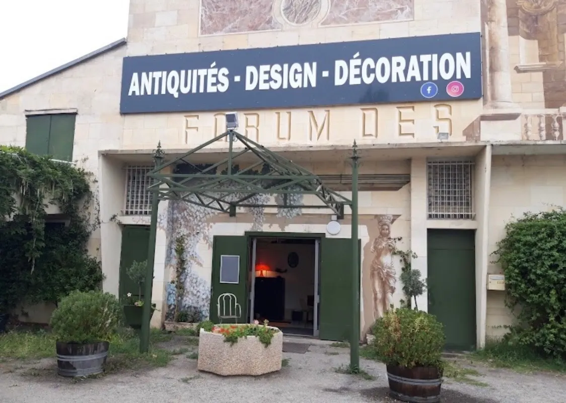 Vintage by Gabriel - Achat et vente de mobilier du XXe siecle