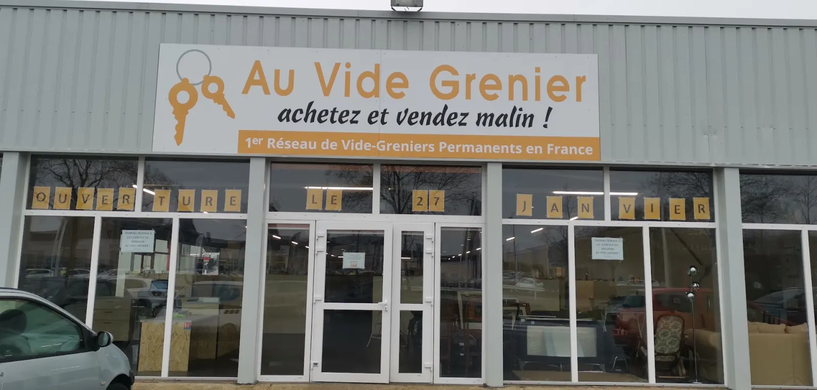 Au Vide Grenier Tours Nord