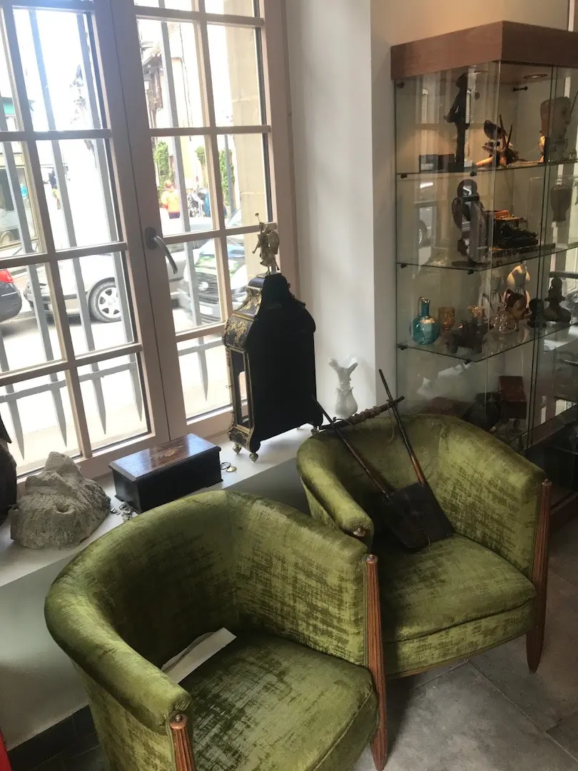 Elegances antiquités