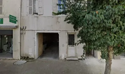 La Petite Puce