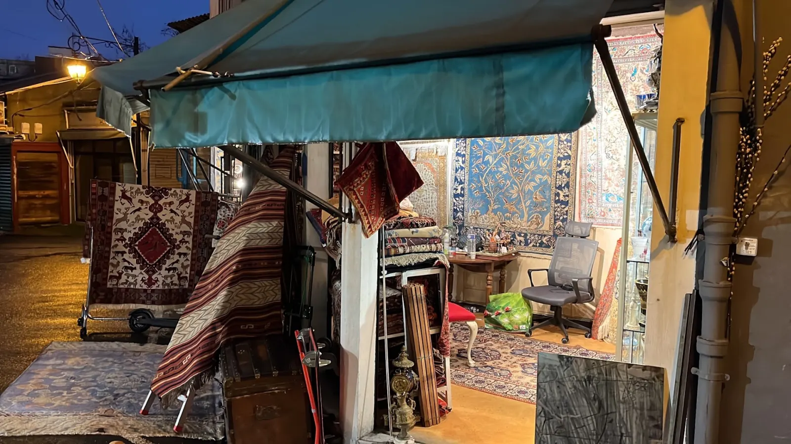 Mahmoud antique
