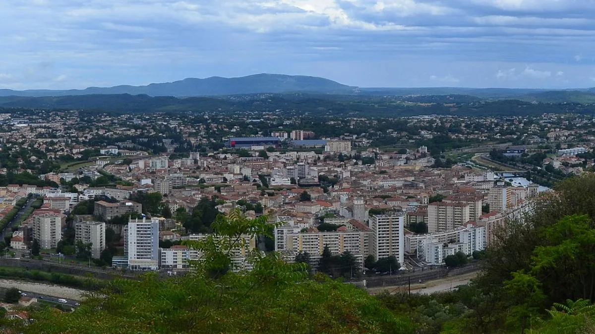 Vue de Ales
