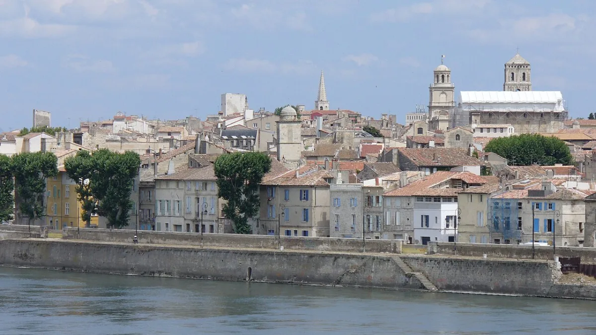 Vue de Arles