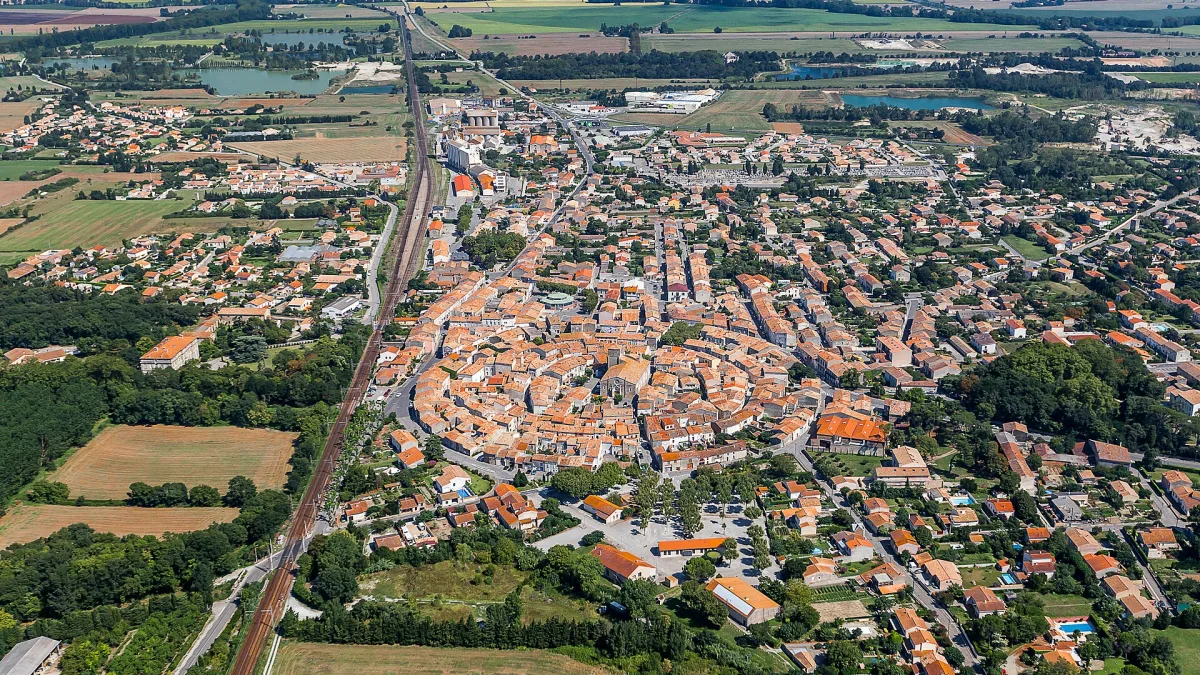 Vue de Bram