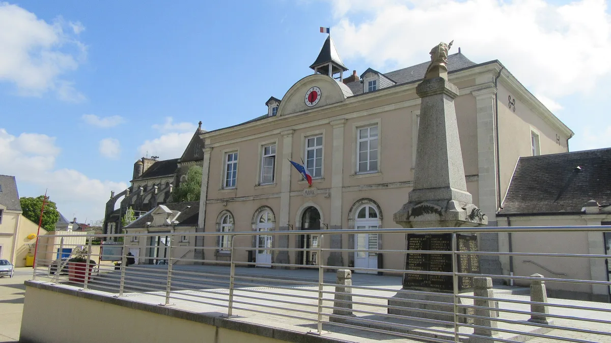 Vue de Cosse-le-Vivien