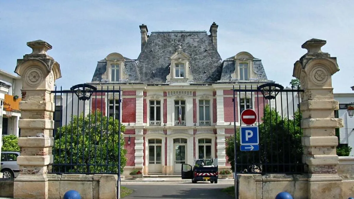 Vue de Epone