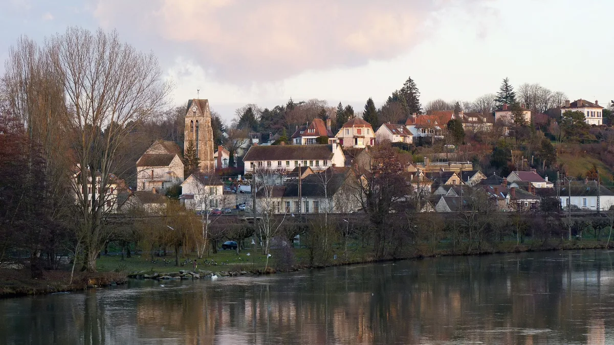 Vue de Fontaine-le-Port
