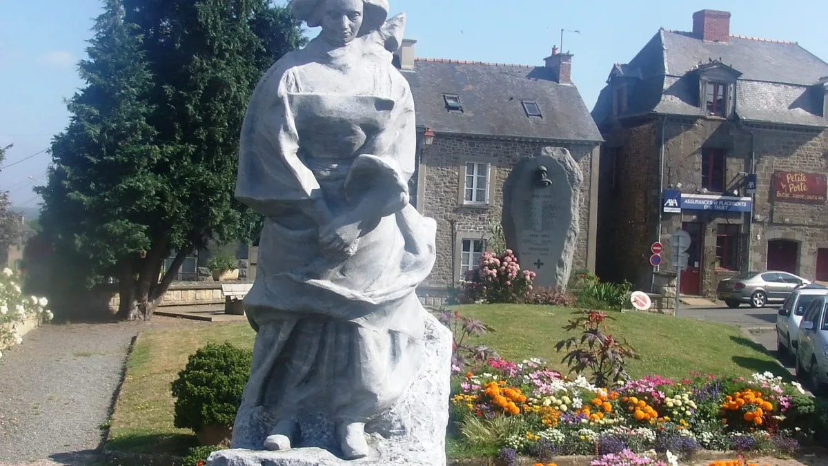 Vue de Hede-Bazouges