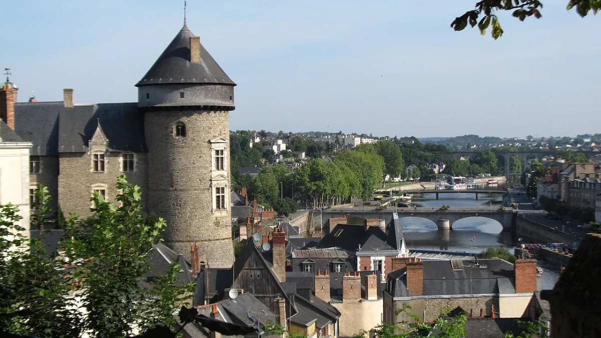Vue de Laval
