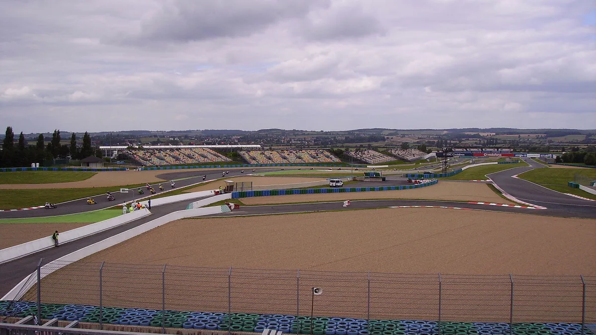Vue de Magny-Cours