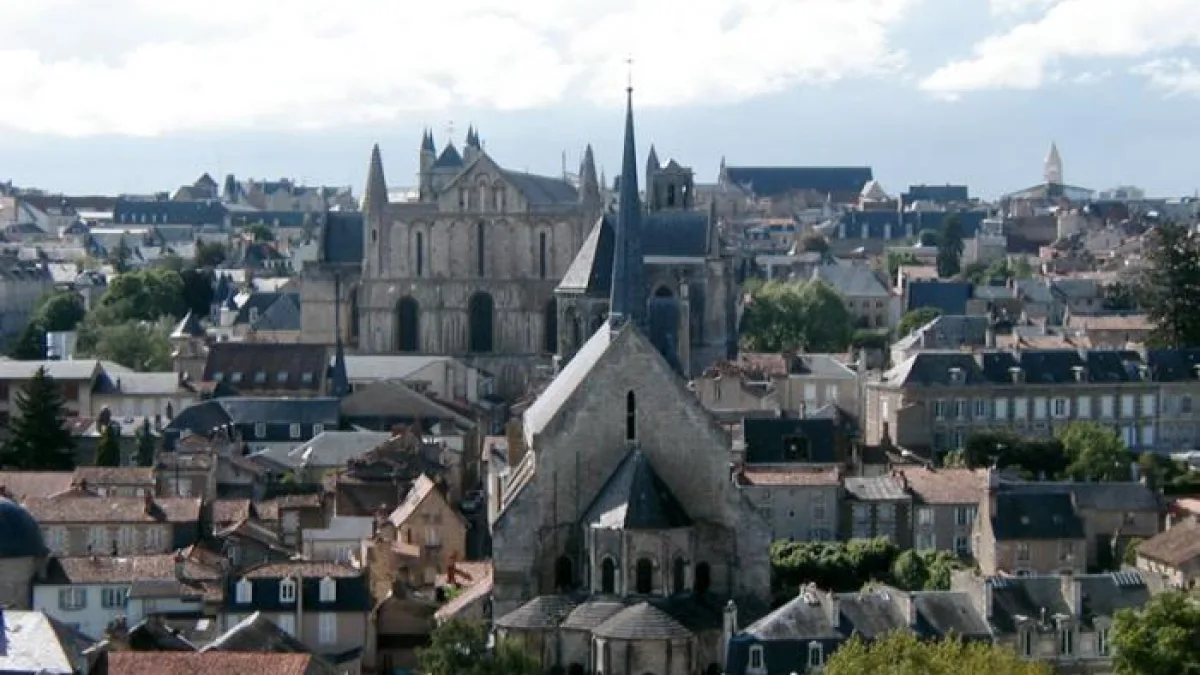 Vue de Poitiers