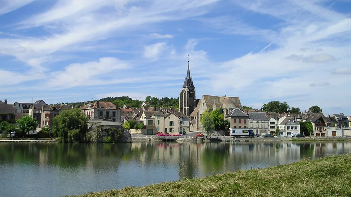 Vue de Pont-sur-Yonne