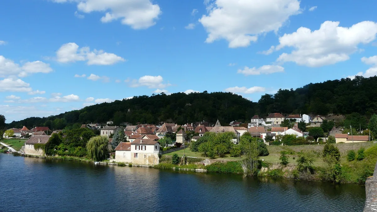 Vue de Saint-Capraise-de-Lalinde