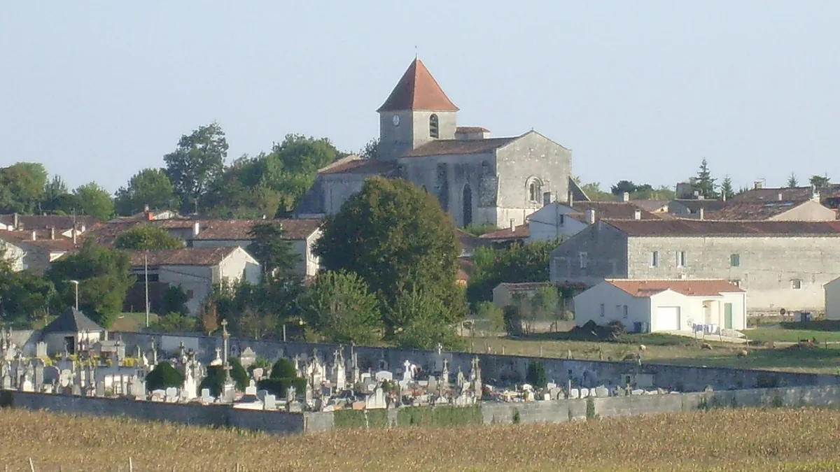 Vue de Saint-Georges-des-Coteaux