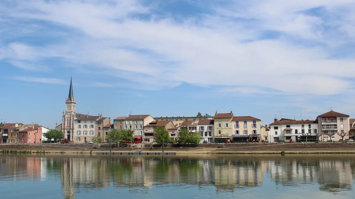 Vue de Saint-Laurent-sur-Saone