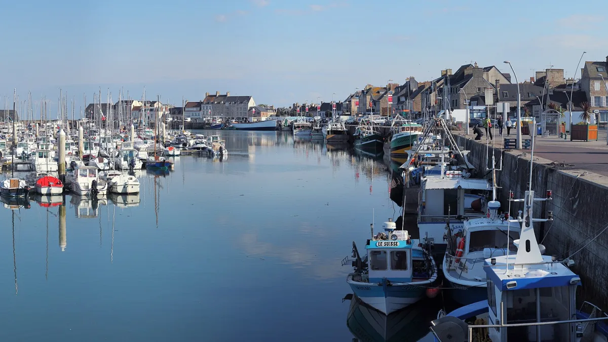 Vue de Saint-Vaast-la-Hougue